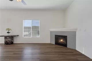 Photo #6: 2473151 Listing 