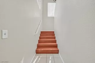 Photo #5: 2473199 Listing 