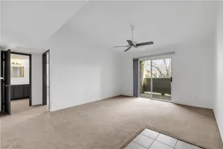 Photo #3: 2473252 Listing