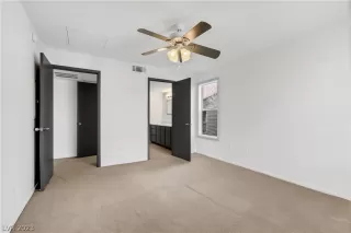 Photo #6: 2473252 Listing