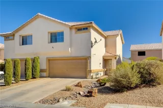 Photo #1: 2473267 Listing 