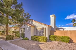 Photo #2: 2473285 Listing