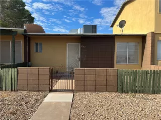 Photo #4: 2473310 Listing 