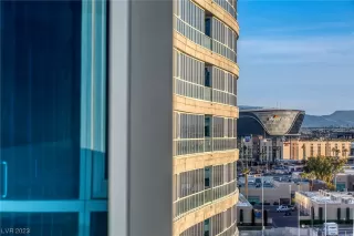 Photo #5: 2473335 Listing 