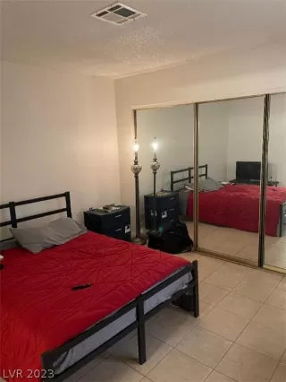 Photo #6: 2473389 Listing 