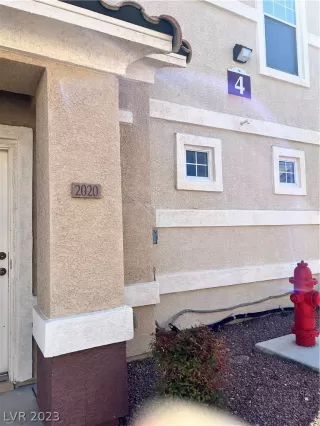 Photo #1: 2473469 Listing 