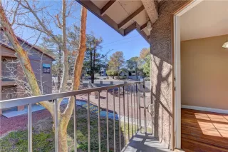 Photo #6: 2473474 Listing