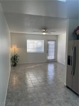 Photo #6: 2473482 Listing