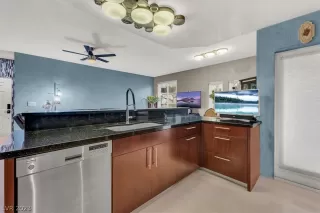 Photo #5: 2473495 Listing 