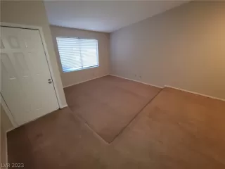 Photo #5: 2473594 Listing 