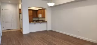 Photo #4: 2473597 Listing