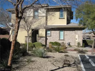 Photo #2: 2473622 Listing 