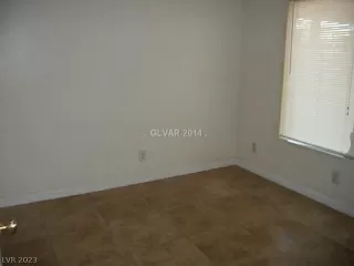 Photo #4: 2473648 Listing 