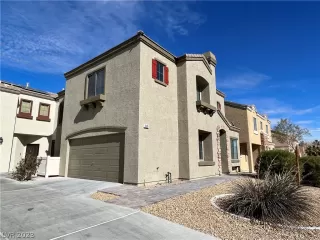 Photo #1: 2473652 Listing