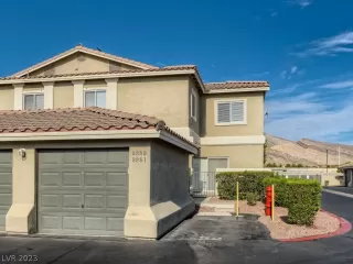 Photo #1: 2473666 Listing