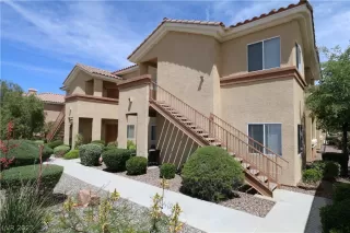 Photo #1: 2473682 Listing 