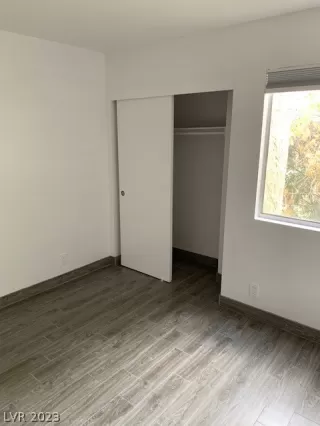 Photo #5: 2473727 Listing 