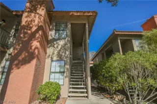 Photo #3: 2473757 Listing 