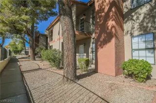 Photo #4: 2473757 Listing 