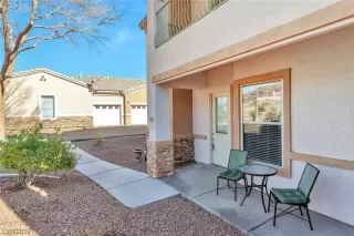 Photo #2: 2473776 Listing 