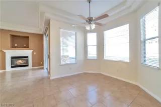 Photo #4: 2473776 Listing 