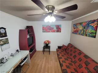 Photo #2: 2473789 Listing 