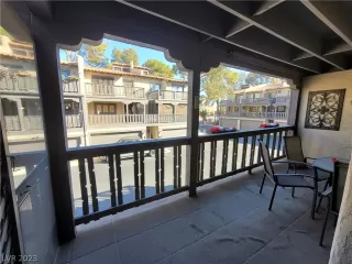 Photo #6: 2473789 Listing 