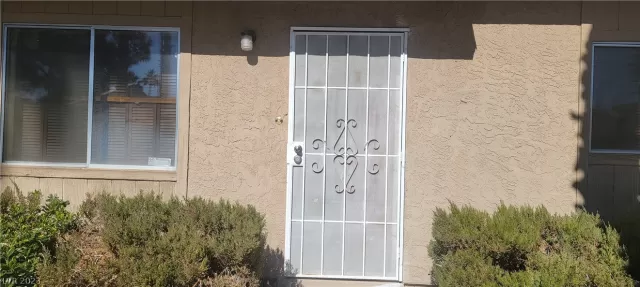 MLS: 2473849 Condo For Sale