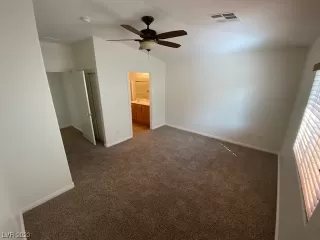 Photo #5: 2473955 Listing 