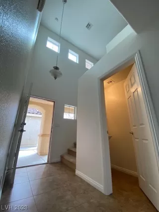 Photo #6: 2473955 Listing 