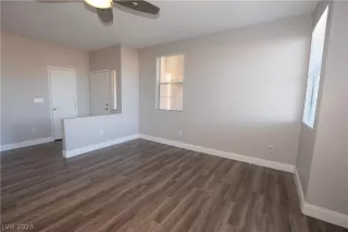 Photo #4: 2473968 Listing 