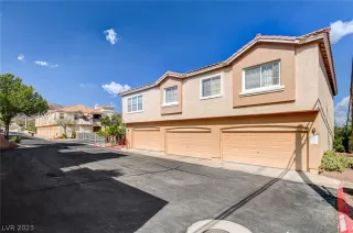 Photo #1: 2474067 Listing 