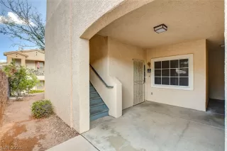 Photo #2: 2474067 Listing 