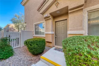 Photo #2: 2474114 Listing