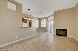 Photo #6: 2474142 Listing 