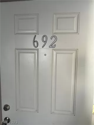 Photo #4: 2474150 Listing 