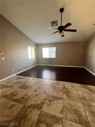 Photo #6: 2474150 Listing 