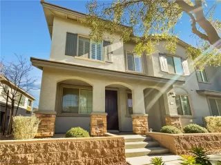 Photo #1: 2474156 Listing