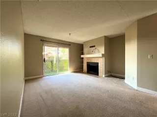 Photo #4: 2474164 Listing 