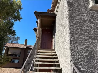 Photo #1: 2474188 Listing 