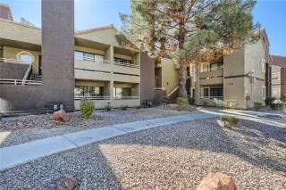 Photo #1: 2474203 Listing 