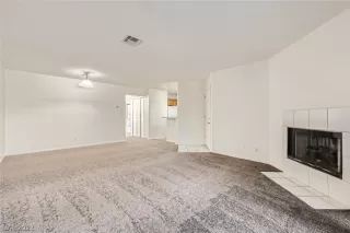 Photo #3: 2474203 Listing 