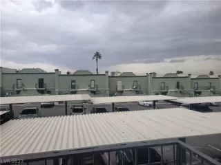 Photo #3: 2474251 Listing 