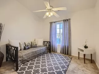 Photo #3: 2474300 Listing