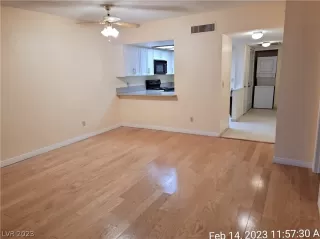 Photo #3: 2474334 Listing 