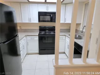 Photo #6: 2474334 Listing 