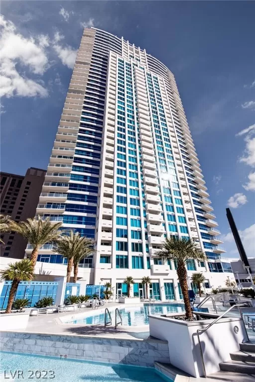 MLS: 2474365 Condo For Sale