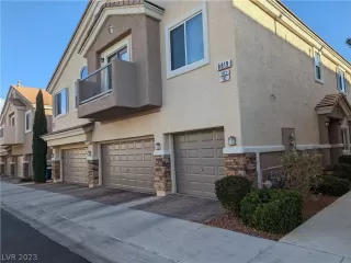 Photo #1: 2474389 Listing 