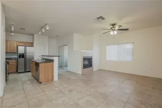 Photo #1: 2474405 Listing 