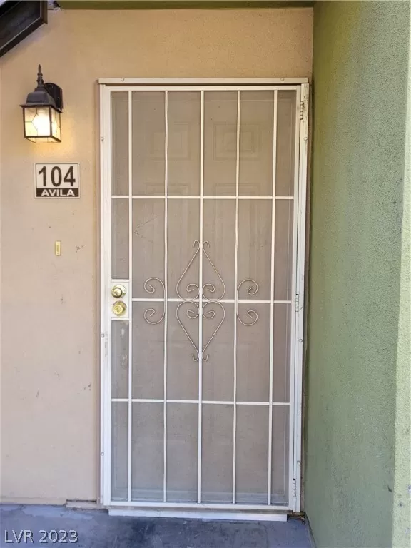 MLS: 2474408 Condo For Sale